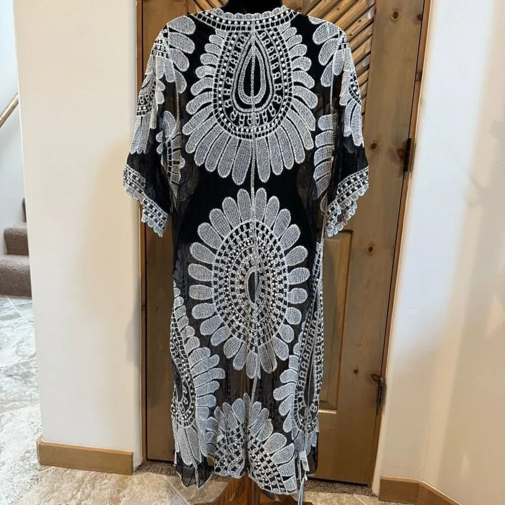Cupshe (L) Black Bohemian Lace Crochet Kimono-Style Swim Coverup – Sheer Embroid